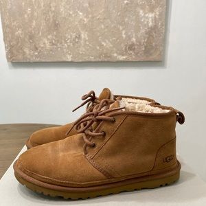 Men’s UGG Chukka Boot Size 8 US
